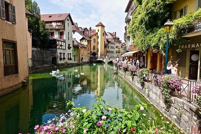 You are currently viewing Les meilleurs hôtels à Annecy : Comparatif et guide
